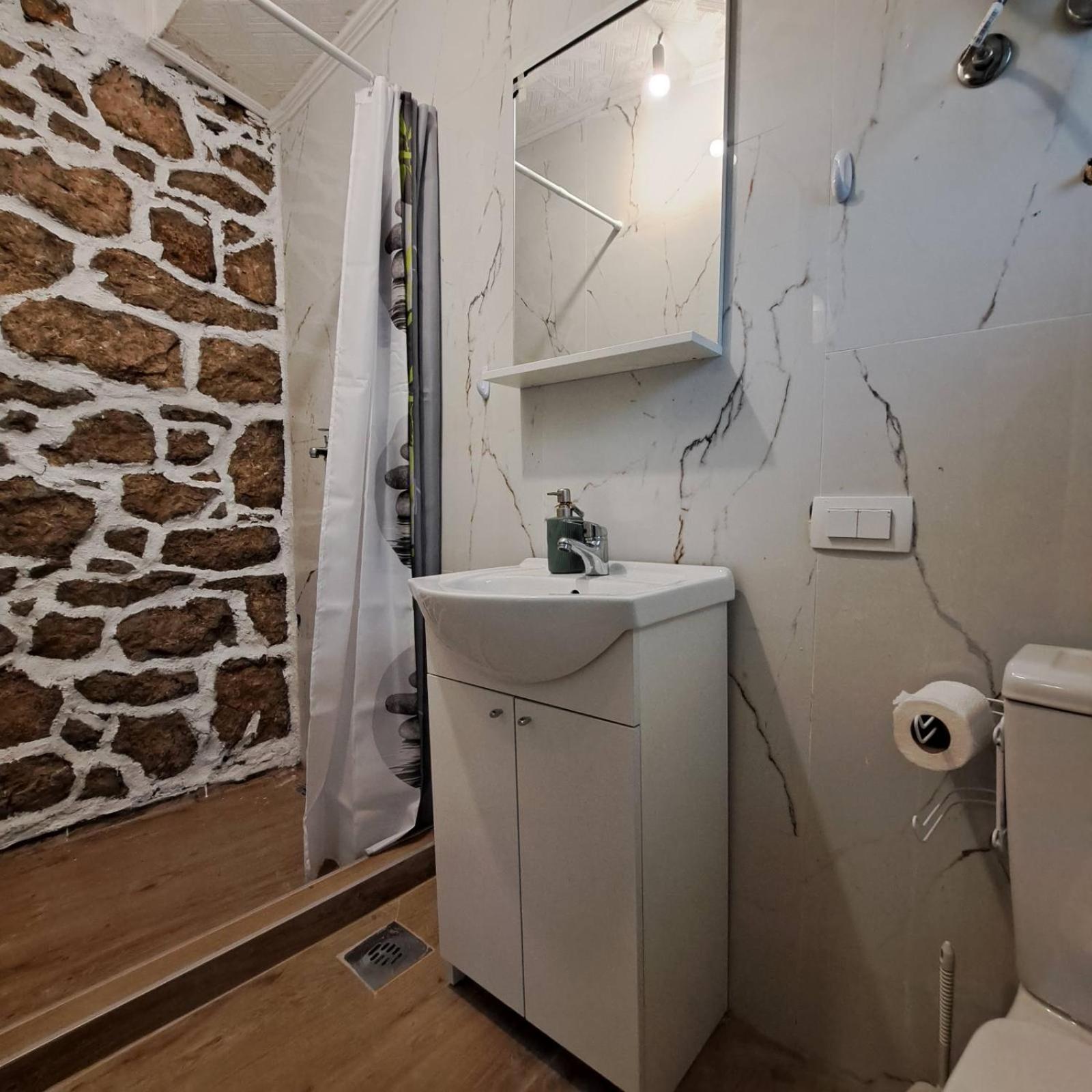 Unique Apartment Centar Podgorica Exterior photo